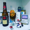 12/05/2017<br /><br />[Beer] Da série se beber não jogue. Como hoje é dia de comemoração, nada melhor do que apreciar uma 1906 RED Vintage La Colorada, cerveja intensa, forte e de sabor amargo, aroma malte tostado, produzida pela Cervejaria Estrella Galícia. 8,0% vol. 330 ml.<br />✨📷🍺🕹📺<br />➖➖➖➖➖➖➖➖➖➖➖➖➖➖➖➖<br />🔄<br />🔄<br />🔄<br />🔄<br />➖➖➖➖➖➖➖➖➖➖➖➖➖➖➖➖<br />#delacosteq #nerd #nerdretro #cerveja #beer #beers #cervejaartesanal #beerfan #coldbeer #beerday #goodbeer #beergeek #beertime #instabeer #craftbeer #pilsen #escura #premium #malt #lupulo #cevada #retrogames #oldgames #retro #geek #old #vintage #redvintage #lacolorada #estrellagalicia<br />➖➖➖➖➖➖➖➖➖➖➖➖➖➖➖➖