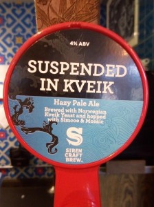 Siren Suspended in Kveik - Inglaterra - APA