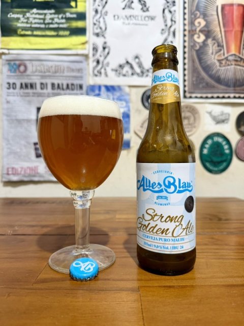 Alles Blau Strong Golden Ale